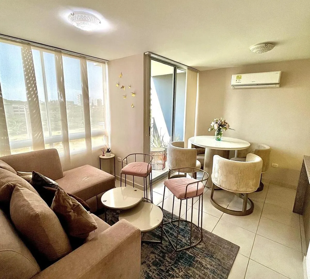 Moderno Apartamento Con Piscina location